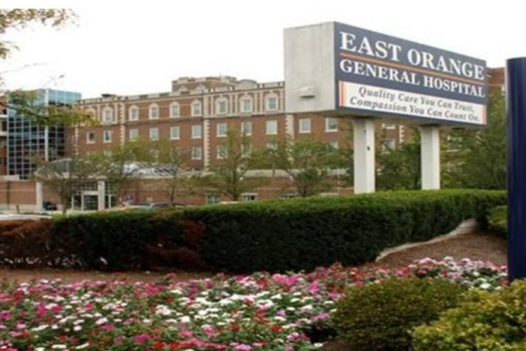 Hollywood Hotel East Orange Bagian luar foto